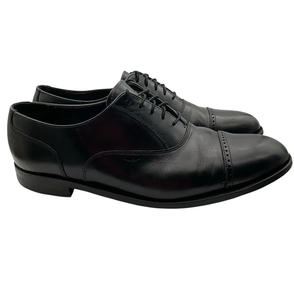 Florsheim Black and Red‎ Pebbled Leather Shoes